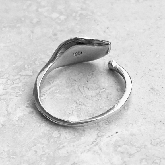Sterling Silver Delicate Leaf Ring, Silver Rings, Tree Leaves, Plants, Trees - Picture 8 of 8